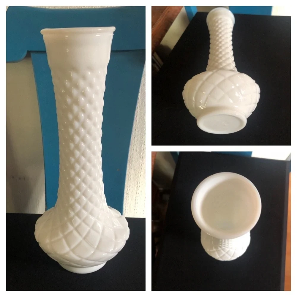 Vintage White Milk Glass Bud Vase